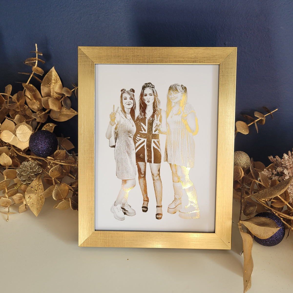 Gold foil family portrait print of 3-4 people